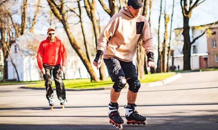 backward-roller-skating