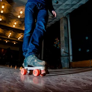 roller-skating-rinks-open