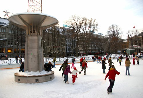 ice-skating-in-Norway
